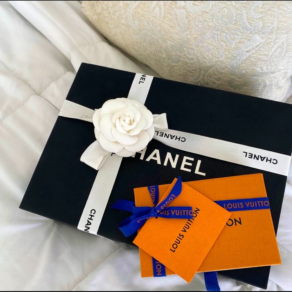 Chanel Box & Ribbon ONLY